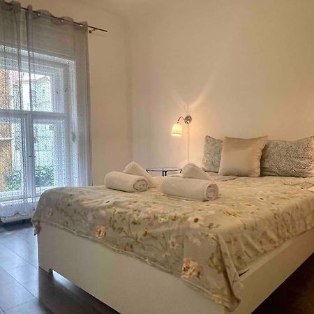 Knezits Spacious Ac Terrace Free Parking Budapest Exterior foto